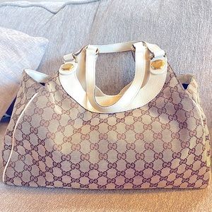 Authentic Gucci GG Monogram Charmy Medium Shoulder Bag 154981 Off White Vintage